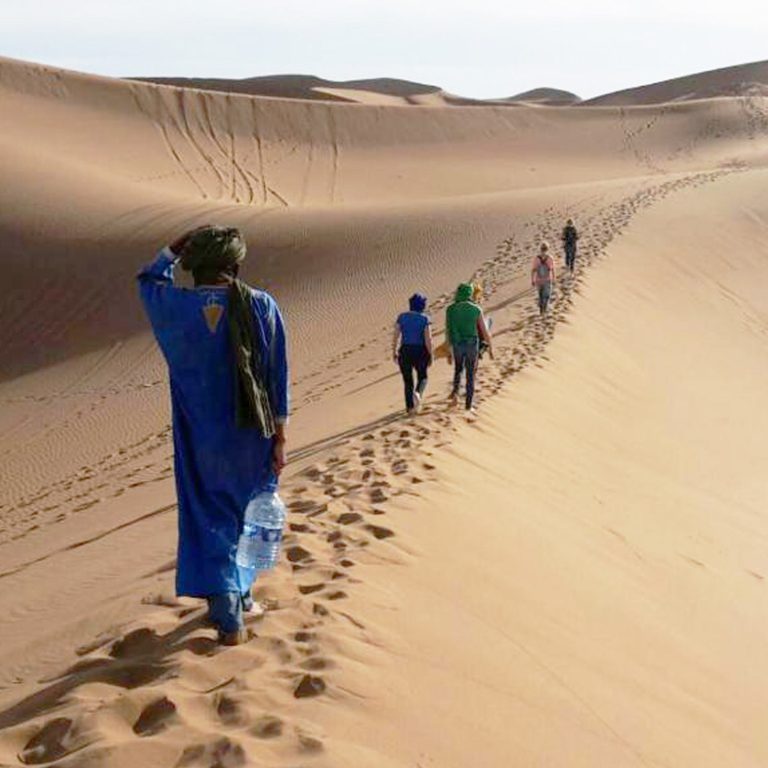 tuareg-guides-sahara-travel